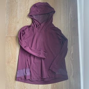LuluLemon Hoodie maroon size 6